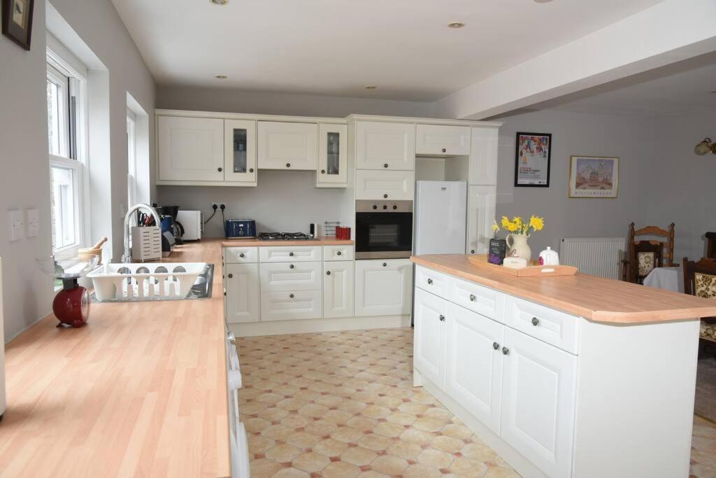 Cotswold Dog-Friendly Holiday Home ستراود المظهر الخارجي الصورة