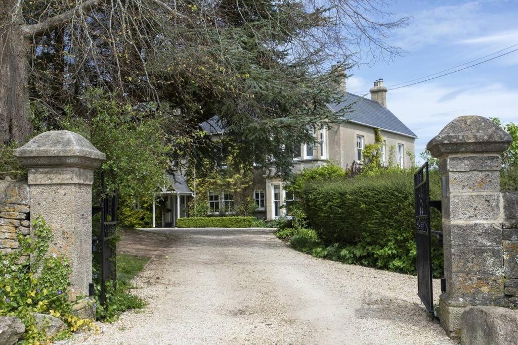 Cotswold Dog-Friendly Holiday Home ستراود المظهر الخارجي الصورة
